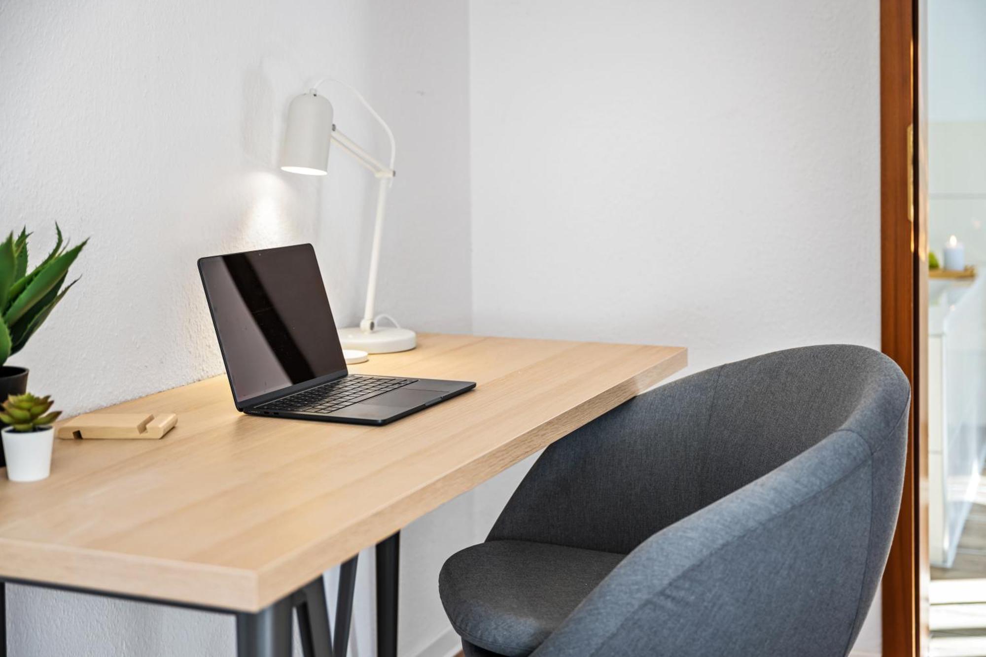 Schoene Altstadt Ferienwohnung Gruppen Familien Parkplatz ไมเซน ภายนอก รูปภาพ
